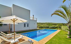 Villa Moma